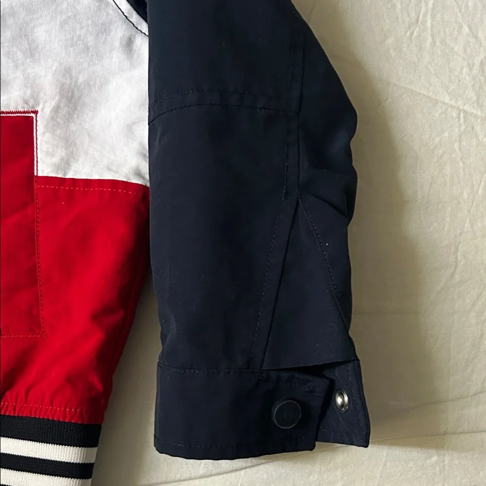 4T  Tommy Hilfiger Kids- Navy, White, Red - Picture 5 of 6